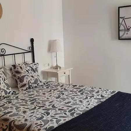 Casa Milo * Нерха